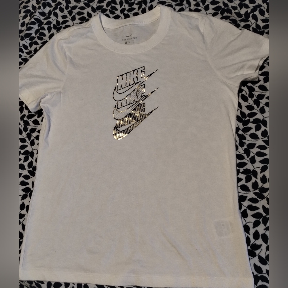 Nike Shine Futura T-Shirt, Women's Small - Picture 3 of 3